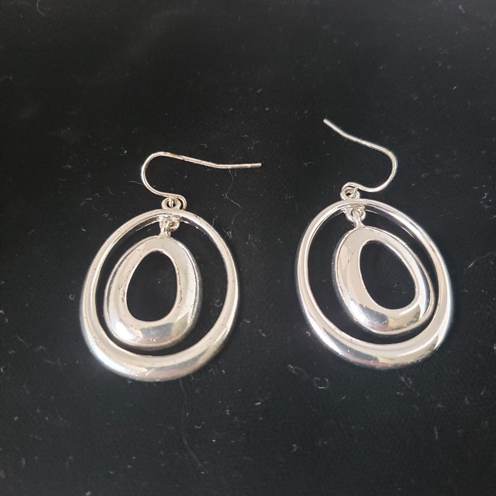 Vintage Silver Tone Earrings